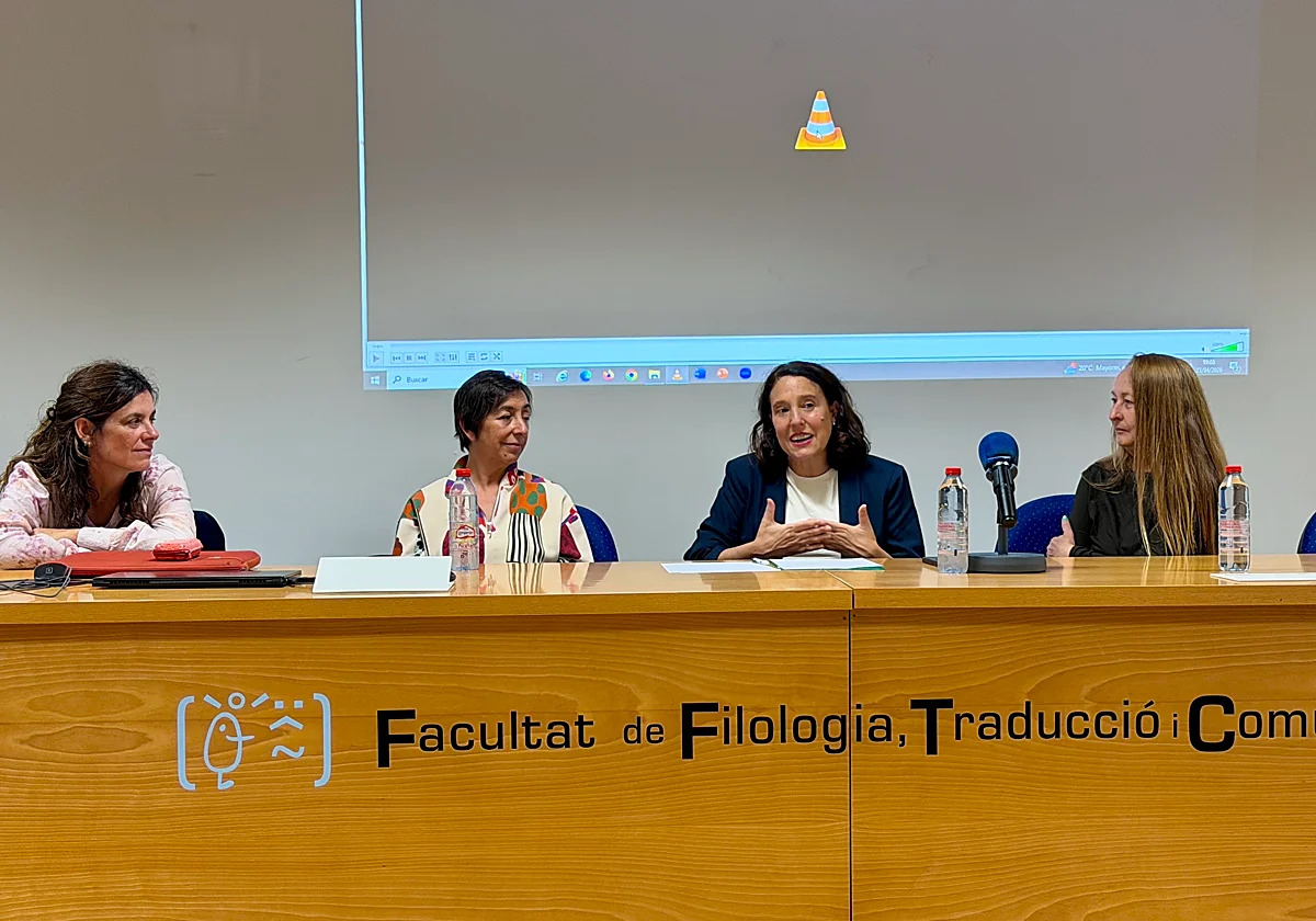 La Universitat recupera la memoria perdida en la DANA con el documental «Salvem les fotos»